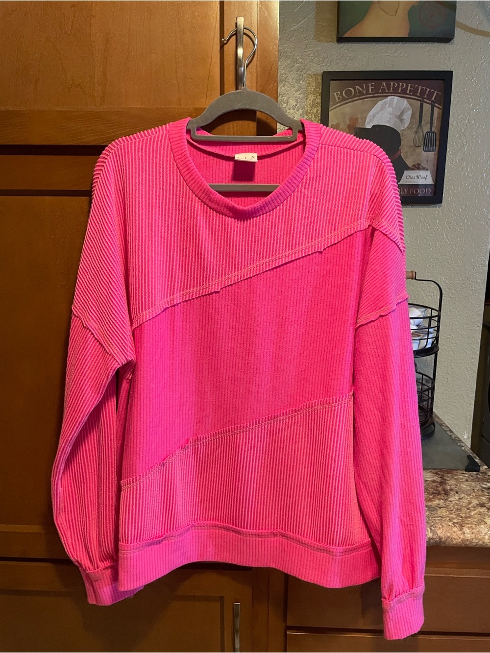 Women’s Fuchsia Ribbed Crewneck Sweatshirt